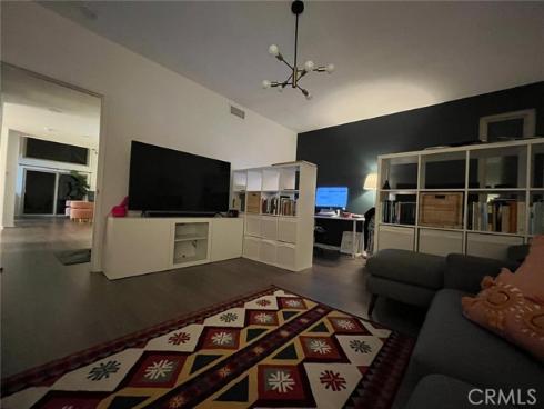 2 Shasta , Irvine, CA