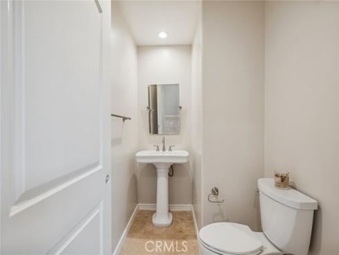 22 Ridge Valley , Irvine, CA