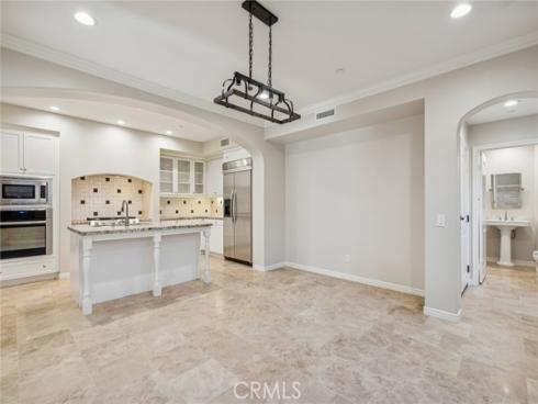 22 Ridge Valley , Irvine, CA