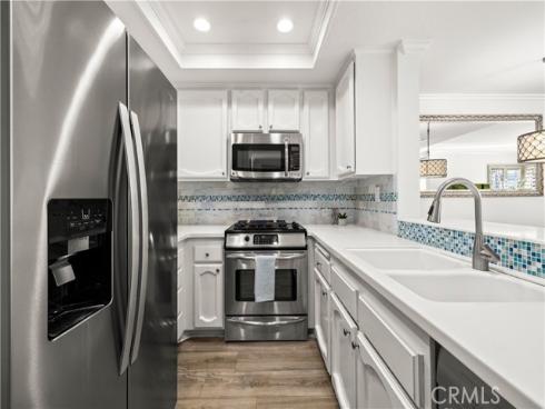 5151 Walnut Unit#27 , Irvine, CA