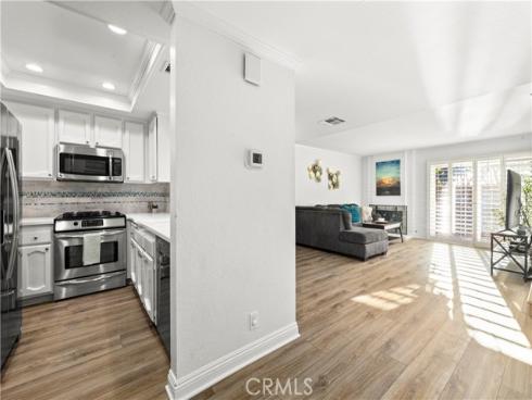 5151 Walnut Unit#27 , Irvine, CA