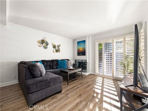 5151 Walnut Unit#27 , Irvine, CA