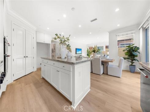 112  Velvet Leaf  , Irvine, CA