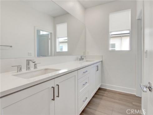 230 Sora , Irvine, CA