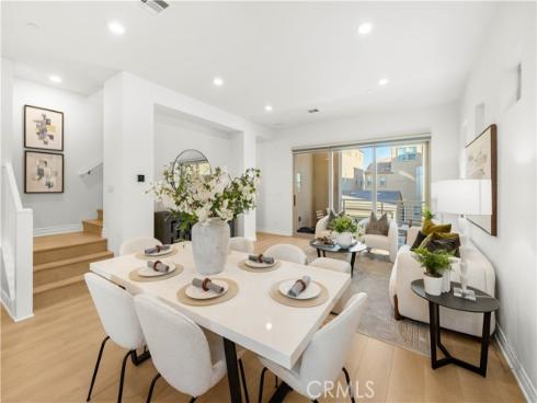 779 Benchmark , Irvine, CA