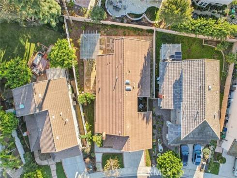 14 Whistling , Irvine, CA