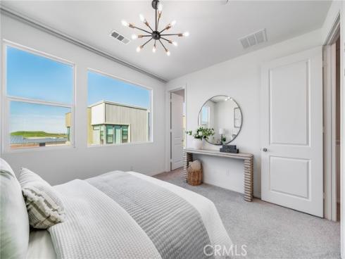 174 Sawbuck , Irvine, CA