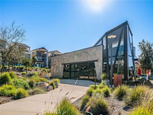 174 Sawbuck , Irvine, CA