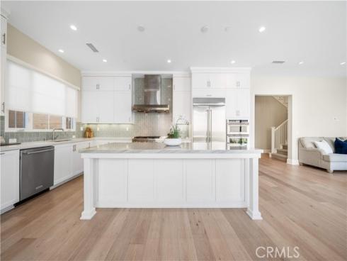 103 Sky Hts , Irvine, CA