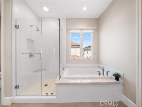 103 Sky Hts , Irvine, CA