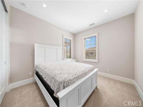 103 Sky Hts , Irvine, CA