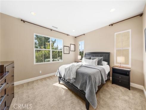 52 Cummings , Irvine, CA