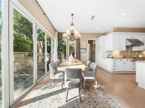 52 Cummings , Irvine, CA