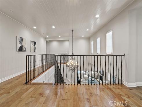 10 Shadybend , Irvine, CA