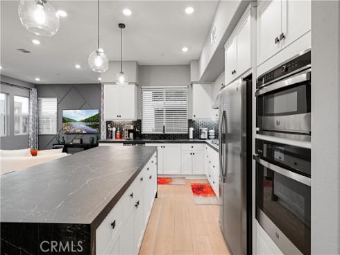 195 Sash , Irvine, CA