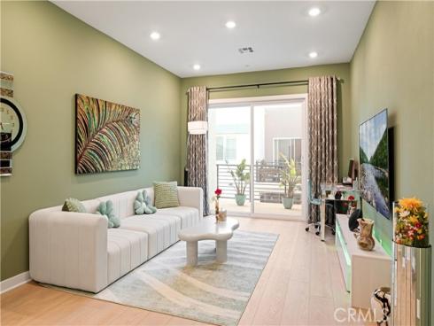 195 Sash , Irvine, CA