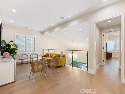 244 Coal Mine , Irvine, CA