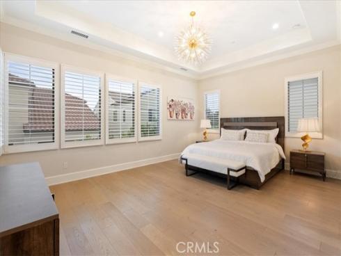 244 Coal Mine , Irvine, CA