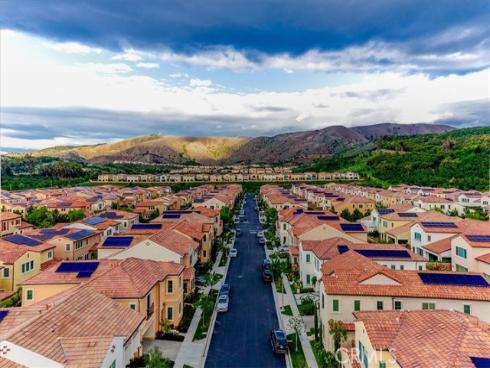 244 Coal Mine , Irvine, CA