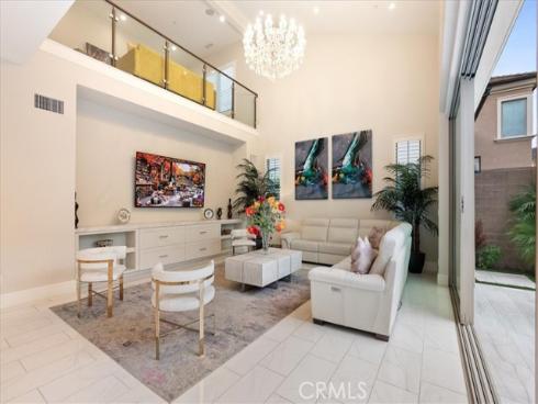 244 Coal Mine , Irvine, CA