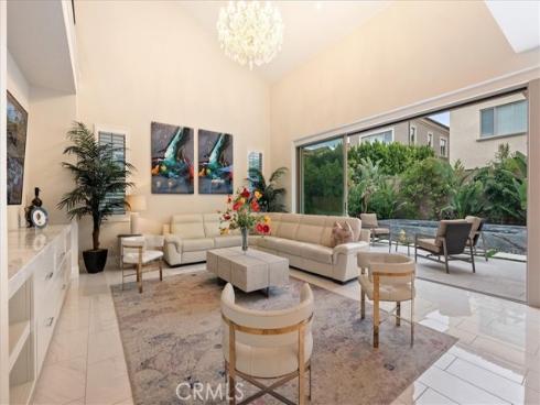 244 Coal Mine , Irvine, CA