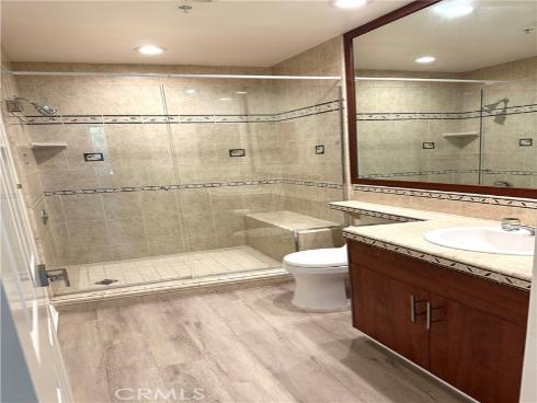 2243 Martin 117 , Irvine, CA