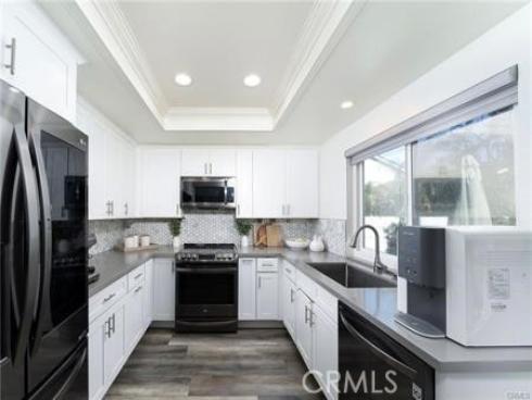 52 Weepingwood , Irvine, CA