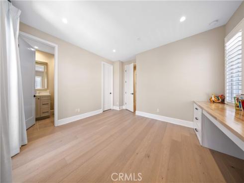 163 Summerland , Irvine, CA