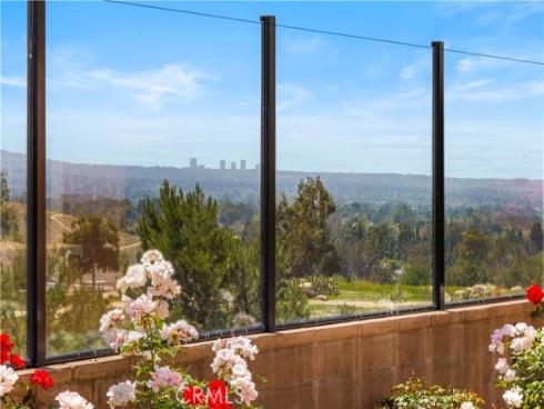 163 Summerland , Irvine, CA