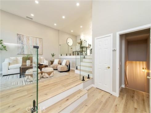 7 sunup , Irvine, CA