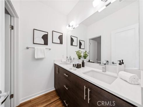 161 Schick , Irvine, CA