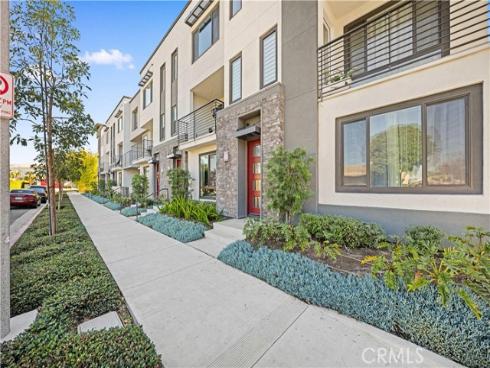 161 Schick , Irvine, CA