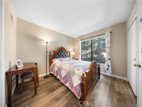 11 Palos 55 , Irvine, CA