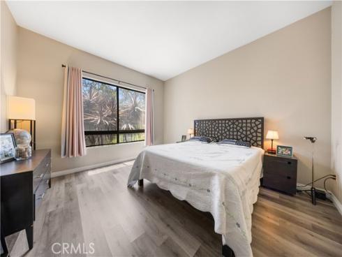 11 Palos 55 , Irvine, CA