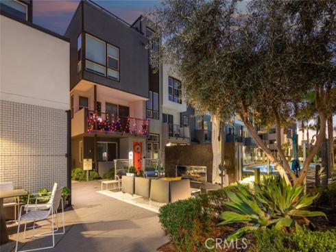 158 Placemark , Irvine, CA