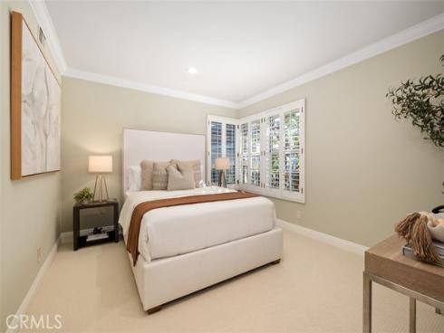 22 Delphinus , Irvine, CA