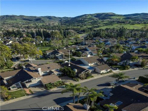 20  Southern Wood  , Irvine, CA