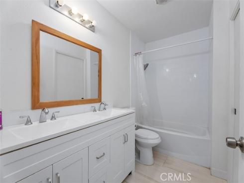 324 Tangelo 325 , Irvine, CA