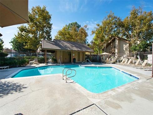 324 Tangelo 325 , Irvine, CA