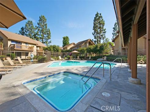 324 Tangelo 325 , Irvine, CA