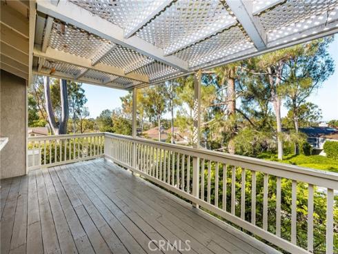 1 Falling Leaf , Irvine, CA