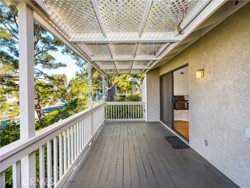 1 Falling Leaf , Irvine, CA