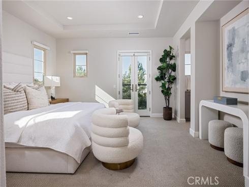 54 Granite Knoll , Irvine, CA