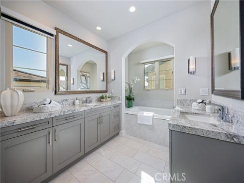 54 Granite Knoll , Irvine, CA