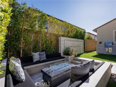 54 Granite Knoll , Irvine, CA