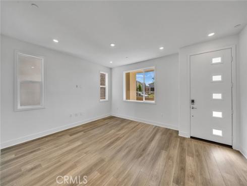 221 Longspur , Irvine, CA