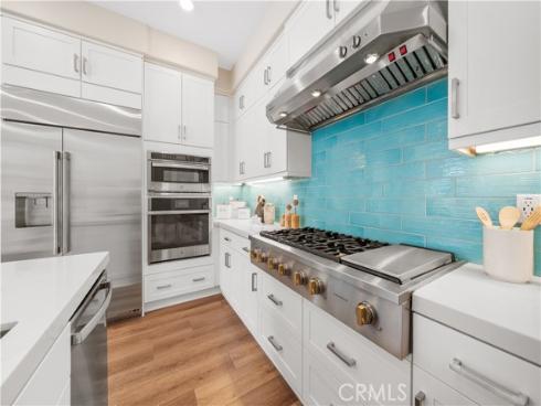 105 Chorus , Irvine, CA