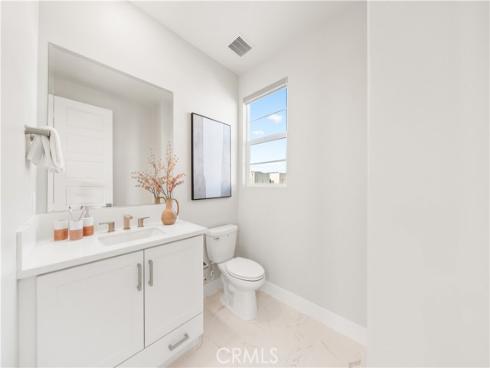 105 Chorus , Irvine, CA