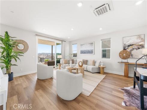 105 Chorus , Irvine, CA