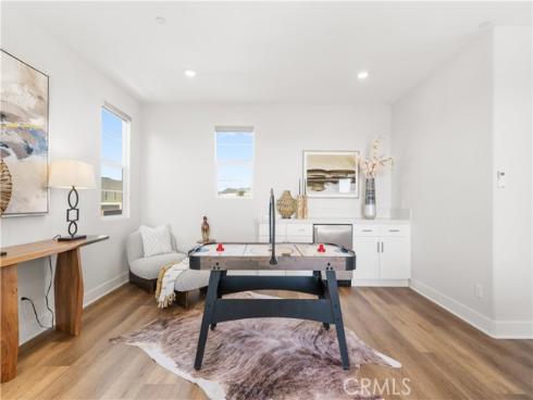 105 Chorus , Irvine, CA